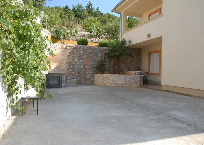 Enna Novi Vinodolski