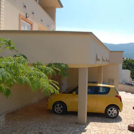 Enna Apartment