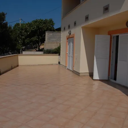 Apartament Enna *