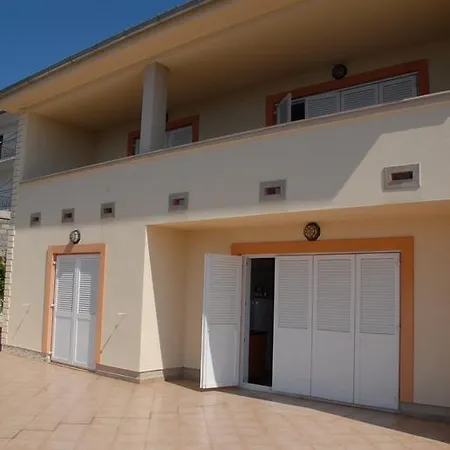 Apartment Enna Novi Vinodolski